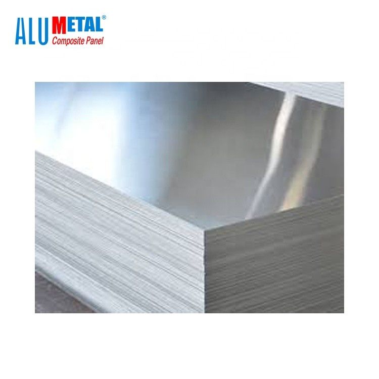 Anodized लेपित एल्यूमीनियम कोर पैनल समग्र सामग्री क्लैडिंग AA5005 सिल्वर 1570MM